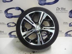 Gebrauchte Felge + Reifen Peugeot 208 Preis € 180,00 Margenregelung angeboten von De Vos Autodemontagebedrijf