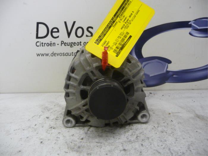 Begagnade Dynamo Peugeot 5008 I (0A/0E) 2.0 HDiF 16V Pris € 100,00 Marginaltabell erbjuds av De Vos Onderdelen