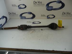 Used Front drive shaft, right Fiat Ducato (230/231/232) 2.8 D Price € 100,00 Margin scheme offered by De Vos Autodemontagebedrijf