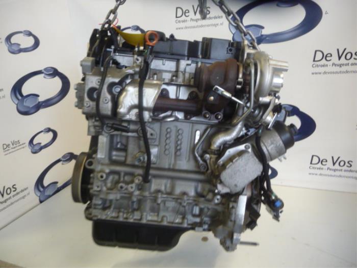 Used Engine Peugeot 208 Price € 1.500,00 Margin scheme offered by De Vos Onderdelen