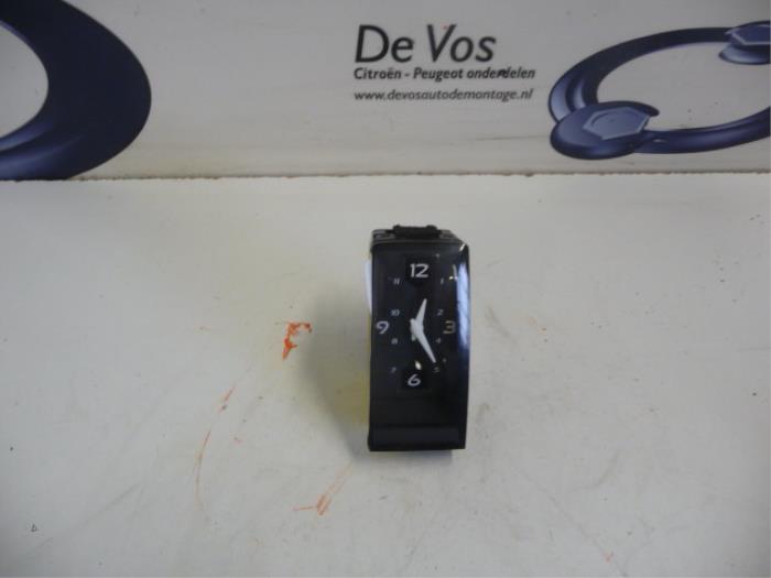 Horlogerie d'un Citroen DS5 2013