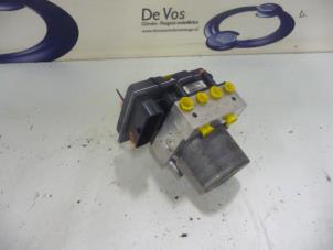 Used ABS pump Citroen DS5 Price € 250,00 Margin scheme offered by De Vos Autodemontagebedrijf