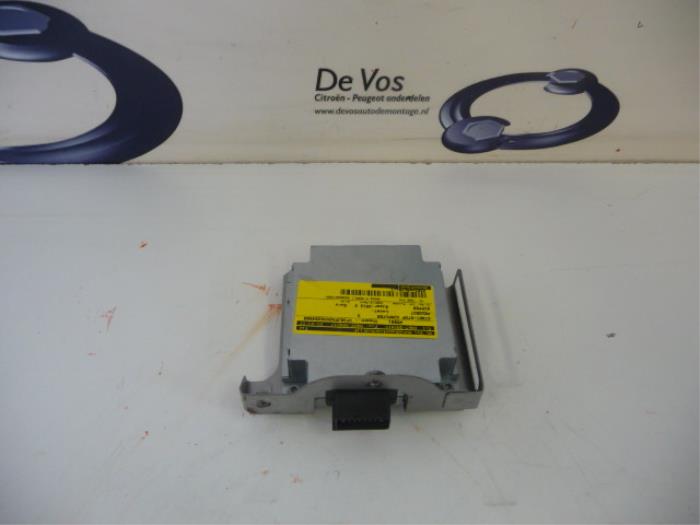 Used Start/Stop computer Peugeot Bipper Price € 250,00 Margin scheme offered by De Vos Onderdelen