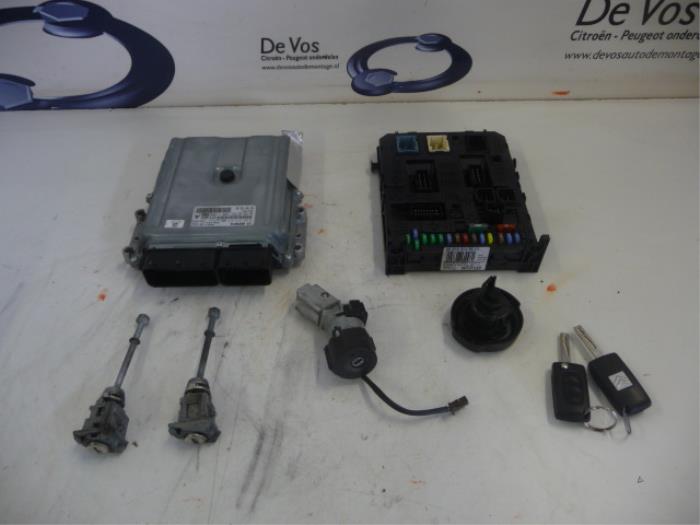 Used Engine management computer Citroen C5 Price € 350,00 Margin scheme offered by De Vos Onderdelen