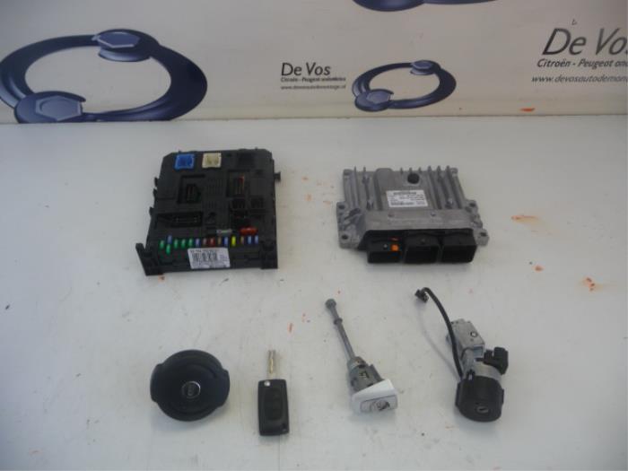 Used Engine management computer Citroen C5 Price € 350,00 Margin scheme offered by De Vos Onderdelen