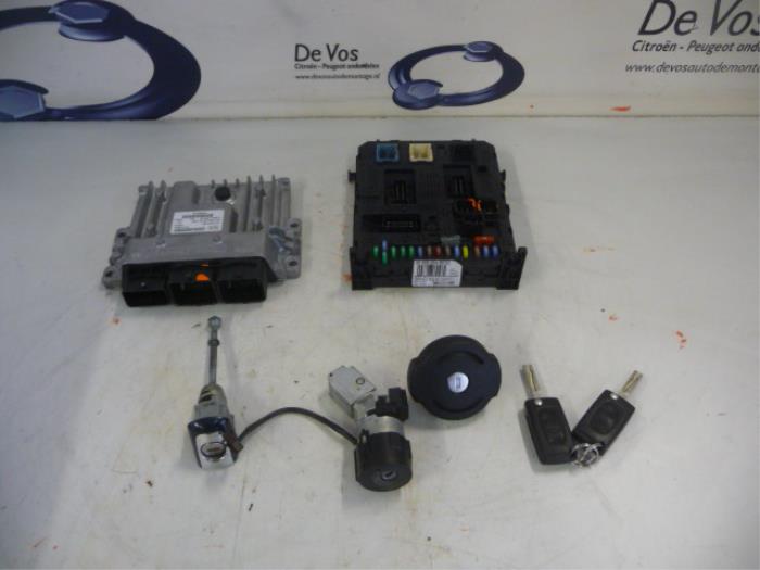 Used Engine management computer Citroen C5 Price € 350,00 Margin scheme offered by De Vos Onderdelen
