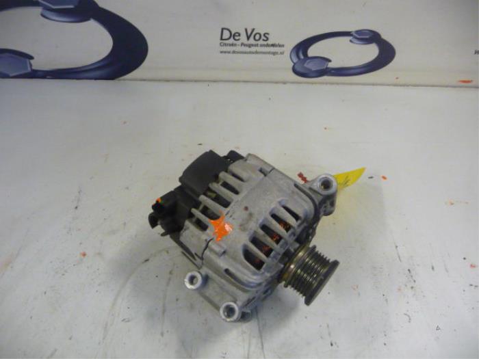 Dynamo from a Peugeot 208 2015