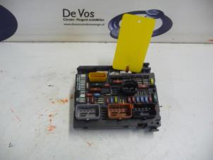 Gebrauchte Sicherungskasten Peugeot 407 Preis € 135,00 Margenregelung angeboten von De Vos Autodemontagebedrijf
