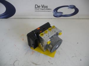 Gebrauchte ABS Pumpe Citroen DS3 Preis € 250,00 Margenregelung angeboten von De Vos Autodemontagebedrijf
