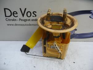 Used Electric fuel pump Peugeot 307 (3A/C/D) 2.0 HDi 90 Price € 55,00 Margin scheme offered by De Vos Autodemontagebedrijf