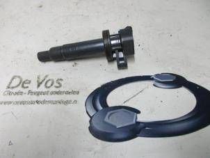 Zündspule van een Citroën C1 1.0 12V 2009