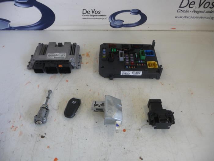 Used Engine management computer Citroen C4 Picasso Price € 350,00 Margin scheme offered by De Vos Onderdelen