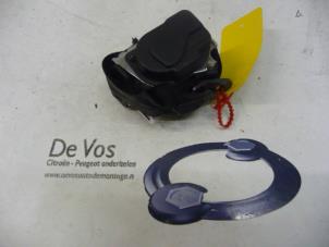 Usagé Ceinture de sécurité arrière gauche Citroen Xsara Picasso (CH) 1.6i 16V Prix € 35,00 Règlement à la marge proposé par De Vos Autodemontagebedrijf