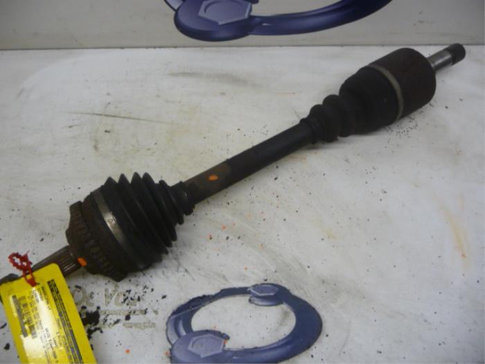 Gebrauchte Antriebswelle links vorne Citroen Evasion 2.0 CT SX,VSX Turbo Preis € 70,00 Margenregelung angeboten von De Vos Onderdelen