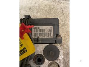 ABS Pumpe van een Citroën Evasion 2.0 CT SX,VSX Turbo 2000