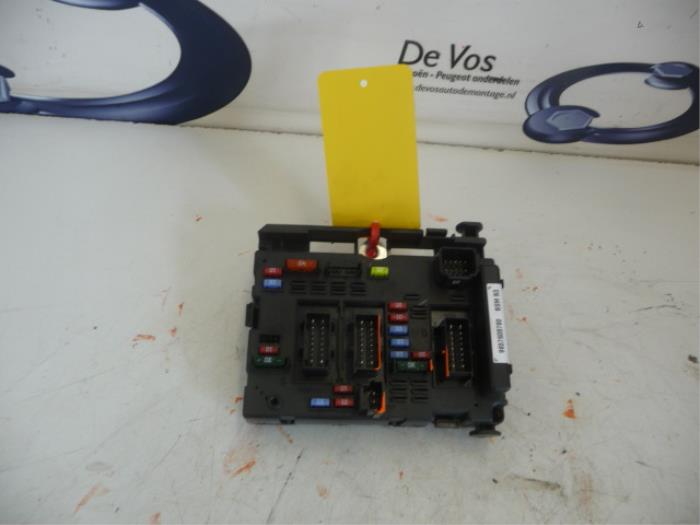 Fuse box Citroen C3 Picasso 6500HV VALEO
