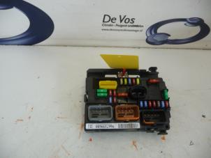 Gebrauchte Sicherungskasten Citroen C3 Picasso Preis € 115,00 Margenregelung angeboten von De Vos Autodemontagebedrijf