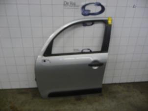 Używane Drzwi lewe przednie wersja 4-drzwiowa Citroen C3 Picasso Cena € 200,00 Procedura marży oferowane przez De Vos Autodemontagebedrijf