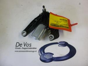 Used Rear wiper motor Peugeot 307 (3A/C/D) 1.6 HDi 16V Price € 35,00 Margin scheme offered by De Vos Autodemontagebedrijf