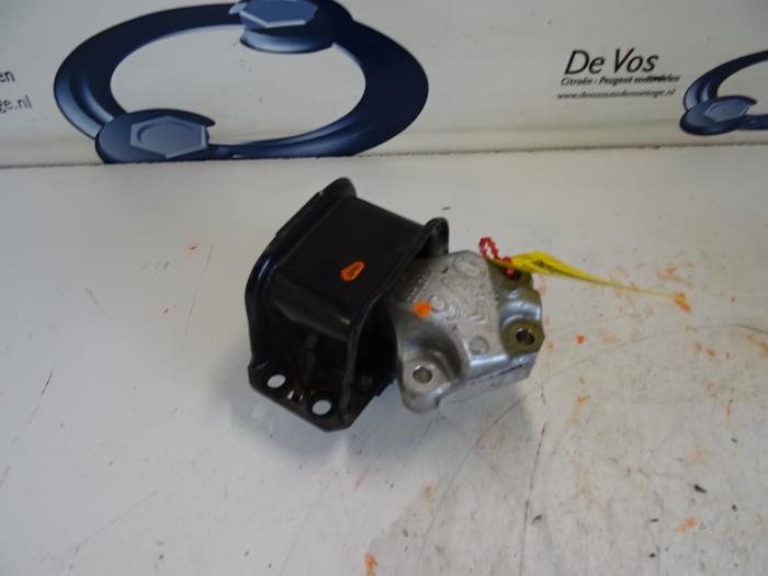 Used Engine mount Citroen Berlingo Price € 55,00 Margin scheme offered by De Vos Onderdelen