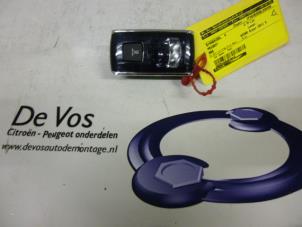 Używane Oswietlenie wewnetrzne tyl Peugeot 508 (8D) 1.6 HDiF 16V Cena € 25,00 Procedura marży oferowane przez De Vos Autodemontagebedrijf