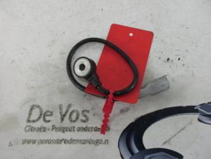 Used Detonation sensor Peugeot 607 Price € 15,00 Margin scheme offered by De Vos Autodemontagebedrijf