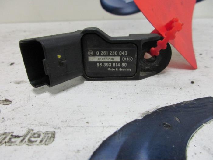 Begagnade MAP-sensor (insugsrör) Citroen Saxo 1.4i SX,VSX Pris € 25,00 Marginaltabell erbjuds av De Vos Onderdelen
