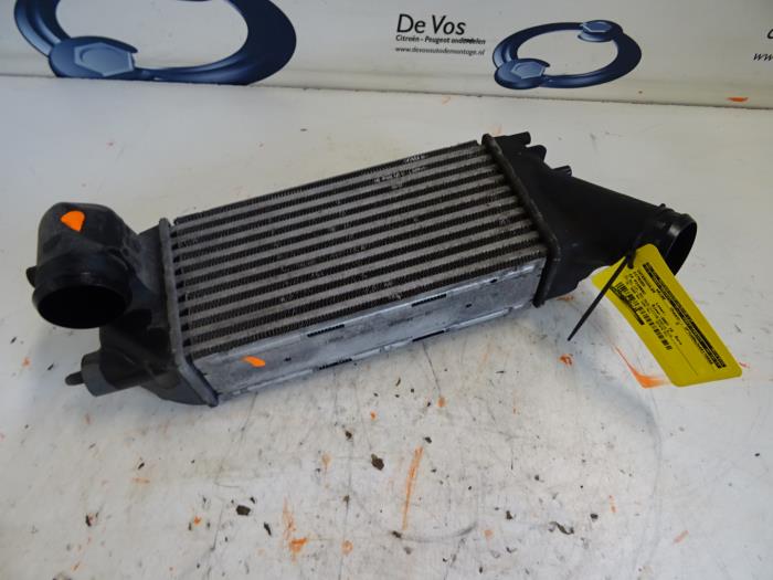 Usados Intercooler Citroen C4 Picasso Precio € 90,00 Norma de margen ofrecido por De Vos Onderdelen