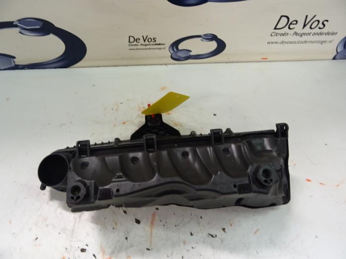 Air box from a Citroen C3 Picasso 2013