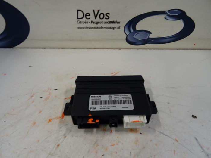Begagnade PDC-modul Peugeot 308 Pris € 70,00 Marginaltabell erbjuds av De Vos Onderdelen