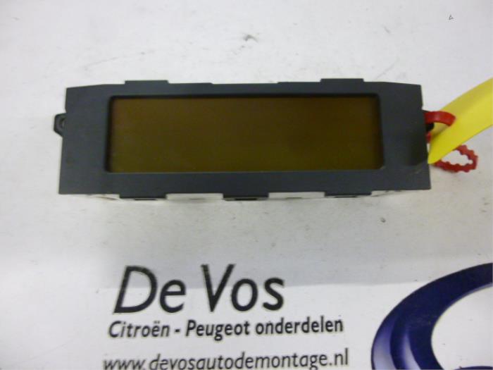 Begagnade Innerdisplay Citroen C5 II Break (RE) 2.2 HDiF 16V 163 DPFS Pris € 55,00 Marginaltabell erbjuds av De Vos Onderdelen