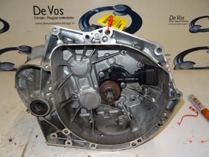 Used Gearbox Peugeot Partner Price € 1.150,00 Margin scheme offered by De Vos Autodemontagebedrijf