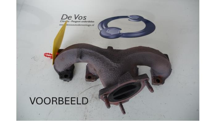 Gebrauchte Abgaskrümmer Peugeot 206 (2A/C/H/J/S) 1.4 XR,XS,XT,Gentry Preis € 70,00 Margenregelung angeboten von De Vos Onderdelen