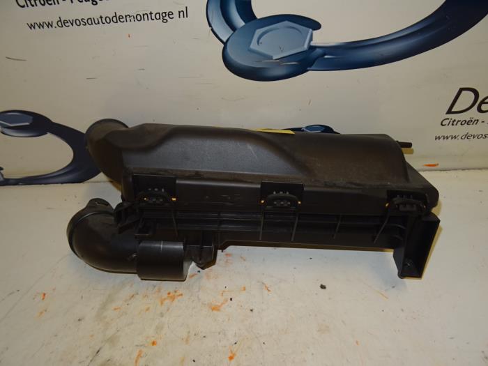 Air box from a Peugeot 308 2014