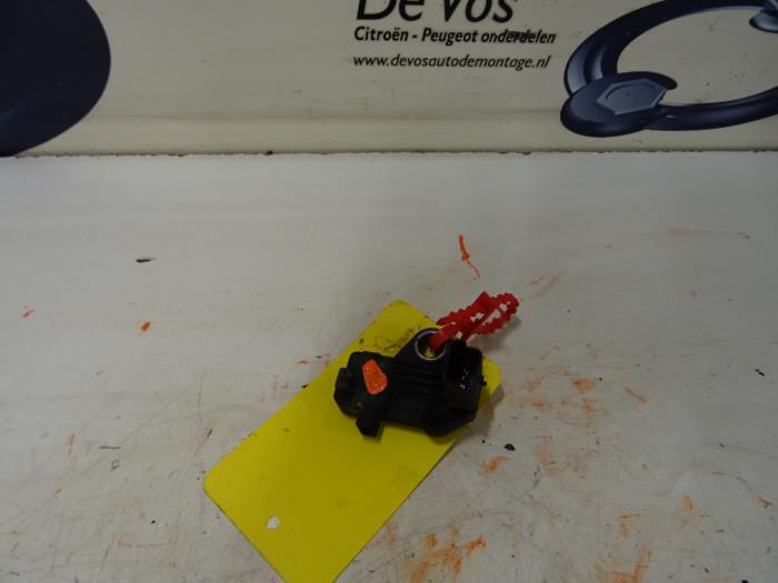 Usados Sensor BDP Citroen C4 Picasso (3D/3E) 2.0 Blue HDI 150 Precio € 20,00 Norma de margen ofrecido por De Vos Onderdelen
