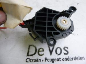 Used Heater valve motor Peugeot 806 2.0 SR,SV Price € 35,00 Margin scheme offered by De Vos Autodemontagebedrijf