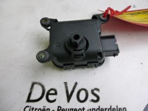 Usagé Clapet chauffage moteur Citroen Xsara Break (N2) 1.6i 16V Prix € 15,00 Règlement à la marge proposé par De Vos Autodemontagebedrijf