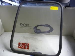 Gebrauchte Türscheibe 4-türig links hinten Citroen Jumper Preis € 25,00 Margenregelung angeboten von De Vos Autodemontagebedrijf