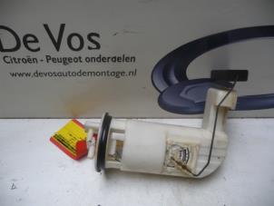 Używane Plywak do zbiornika Citroen Saxo 1.5 D Cena € 20,00 Procedura marży oferowane przez De Vos Autodemontagebedrijf