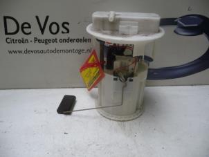 Used Electric fuel pump Citroen C3 (FC/FL/FT) 1.4 Price € 55,00 Margin scheme offered by De Vos Autodemontagebedrijf