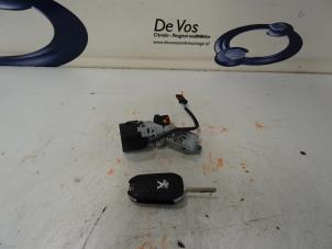 Used Ignition lock + key Peugeot 508 Price € 90,00 Margin scheme offered by De Vos Autodemontagebedrijf