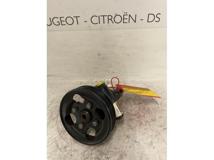 Usagé Pompe de direction Citroen C5 I Berline (DC) 3.0 V6 24V Prix € 70,00 Règlement à la marge proposé par De Vos Onderdelen