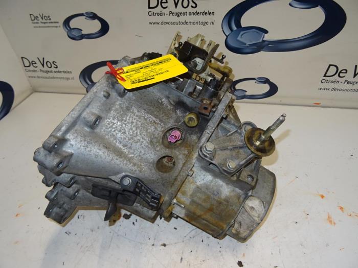 Gearbox from a Peugeot 307 2006