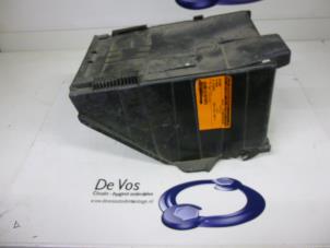 Used Battery box Citroen C4 Picasso (UD/UE/UF) 1.6 HDi 16V 110 Price € 15,00 Margin scheme offered by De Vos Autodemontagebedrijf