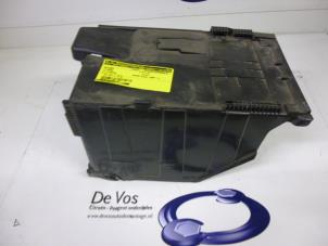 Used Battery box Citroen C4 Picasso (UD/UE/UF) 2.0 16V Autom. Price € 15,00 Margin scheme offered by De Vos Autodemontagebedrijf