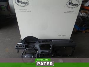 Używane Zestaw + Modul poduszki powietrznej Peugeot 508 SW (8E/8U) 1.6 THP 16V Cena € 630,00 Procedura marży oferowane przez Autoparts Pater