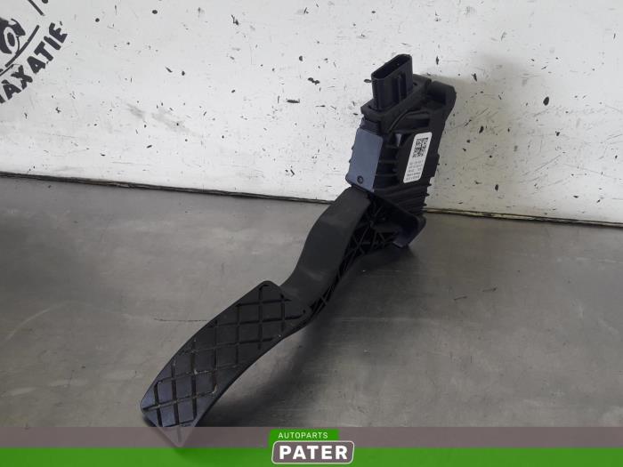 Accelerator pedal Audi A3 Sportback 1.6 TDI 16V 5Q1723503F