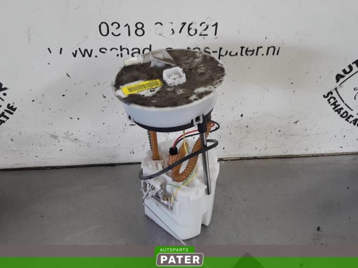 Begagnade Bensinpump Opel Agila (B) 1.0 12V Pris € 26,25 Marginaltabell erbjuds av Autoparts Pater