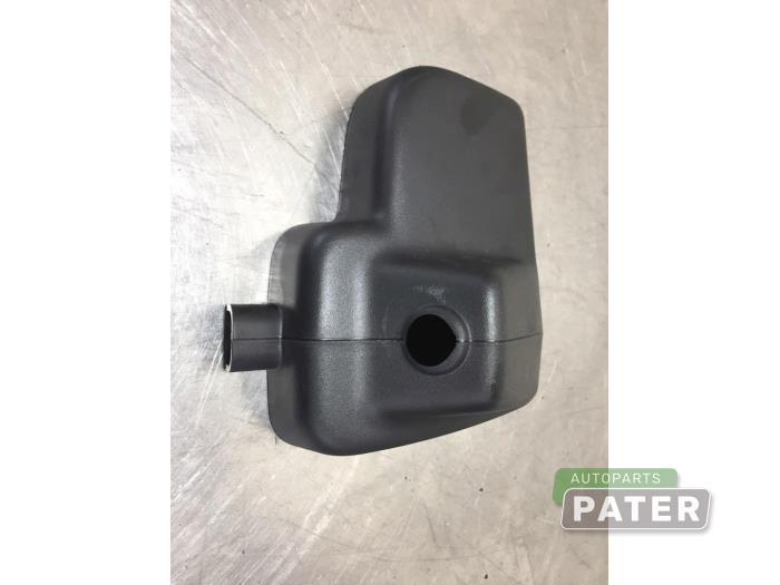 Cover, miscellaneous from a Peugeot 508 SW (8E/8U) 1.6 THP 16V 2013