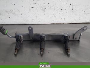 Used Fuel injector nozzle Renault Twingo III (AH) 1.0 SCe 70 12V Price € 52,50 Margin scheme offered by Autoparts Pater